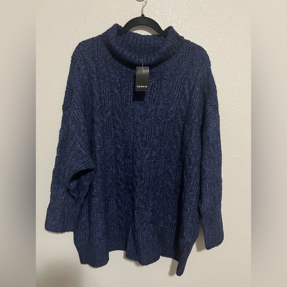 Torrid Vegan Cashmere Pullover Turtle Neck Sweater NWT - Picture 6 of 8